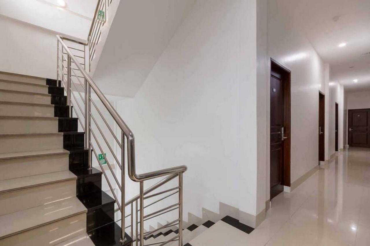 Reddoorz At Seindo Hotel Medan Sunggal Екстер'єр фото